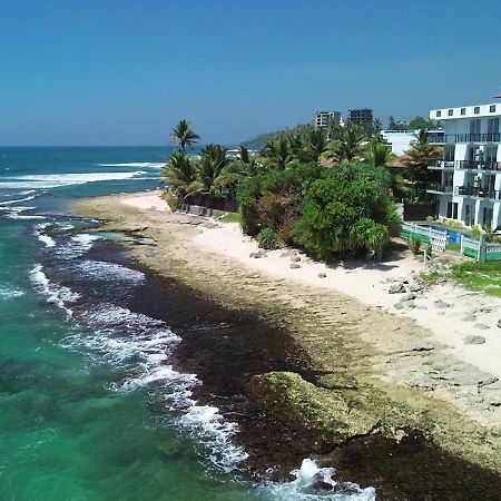 Ara Beach Resort Мірісса Екстер'єр фото