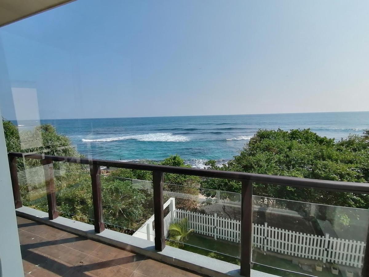 Ara Beach Resort Мірісса Екстер'єр фото