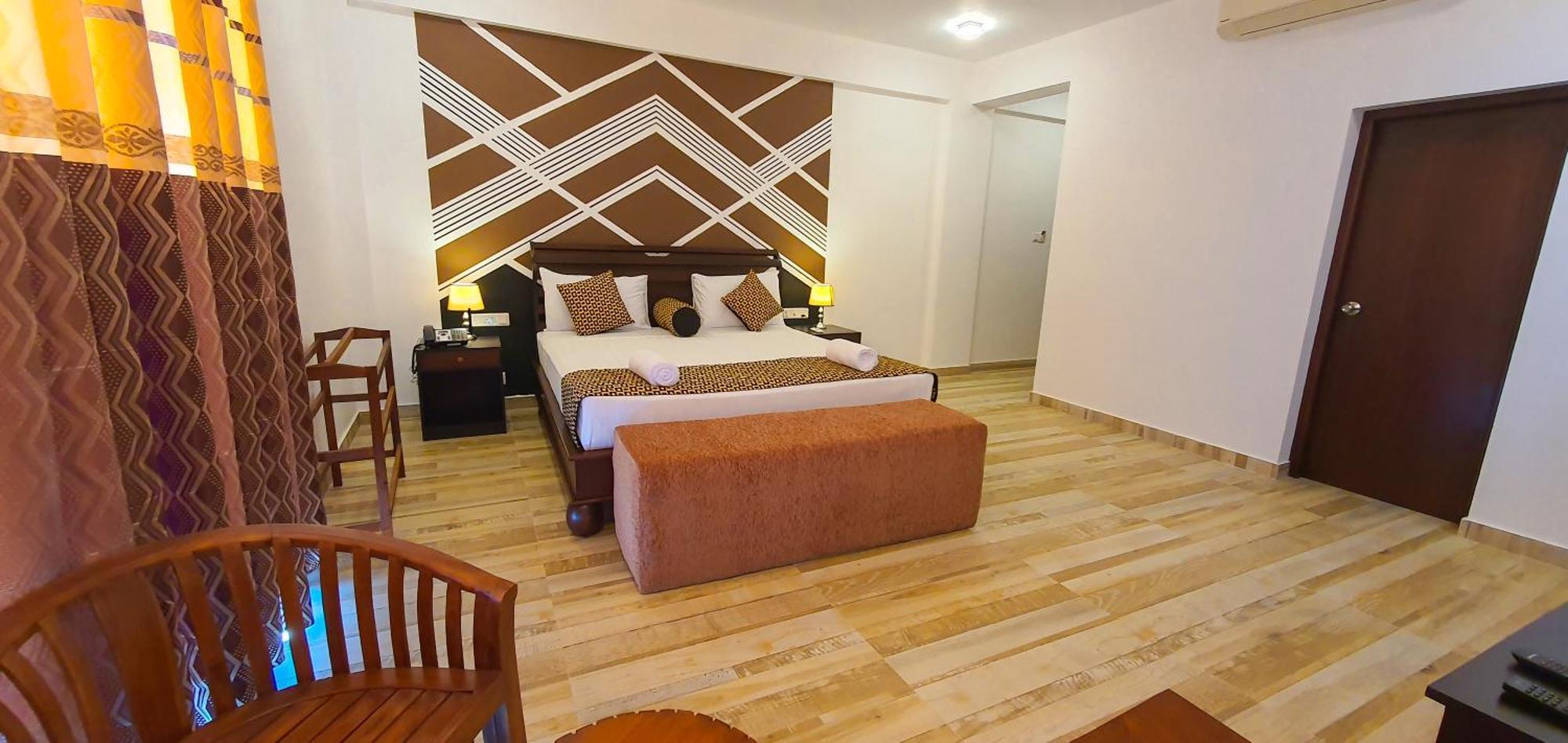 Ara Beach Resort Мірісса Екстер'єр фото